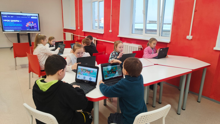 Урок цифры: «Кибербезопасность и искусственный интеллект».